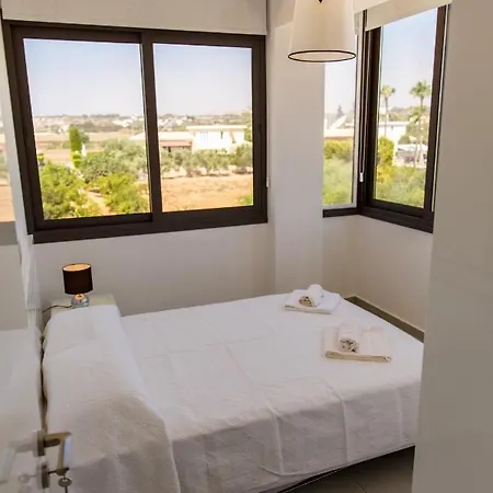 The Secret To Enjoying Your 5 Star With Private Pool & Hot Tub, Protaras 1510 וילה איה נאפה