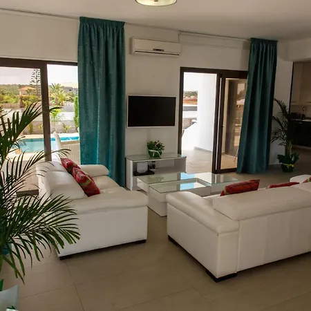 The Secret To Enjoying Your 5 Star With Private Pool & Hot Tub, Protaras 1510 *