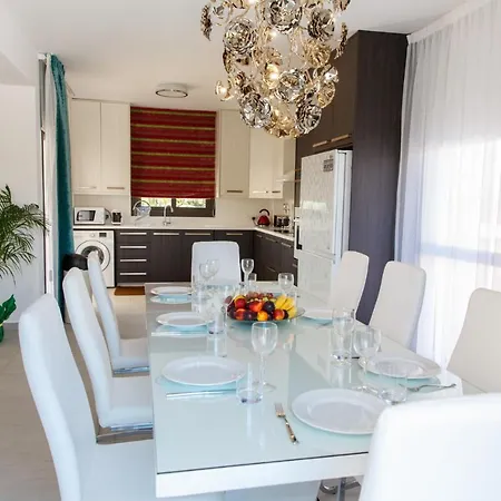The Secret To Enjoying Your 5 Star With Private Pool & Hot Tub, Protaras 1510 Βίλα Αγία Νάπα